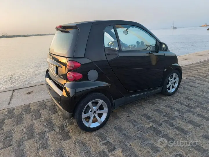 Smart Fortwo 2009 photo 3
