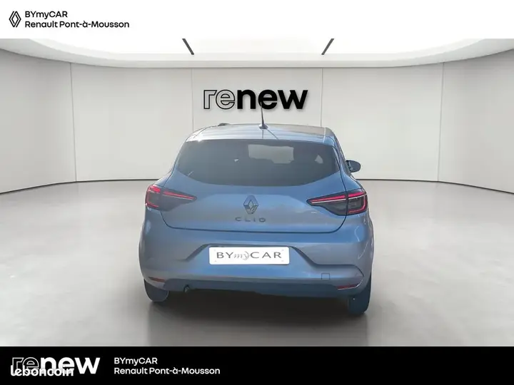 Renault Clio 2023 photo 4