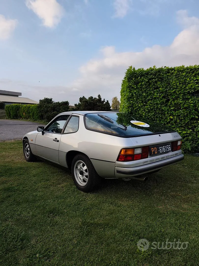 Porsche 924 1981 photo 2