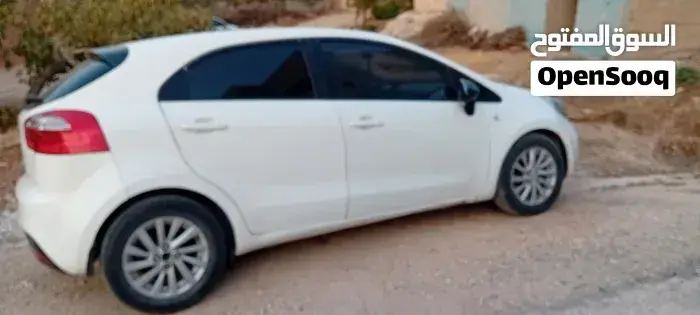 Kia Rio 2013 photo 3