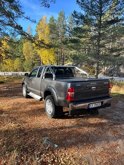 Toyota Hilux 2011 photo 4