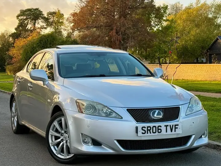 Lexus Is