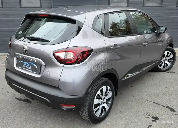 Renault Captur 2019 photo 2