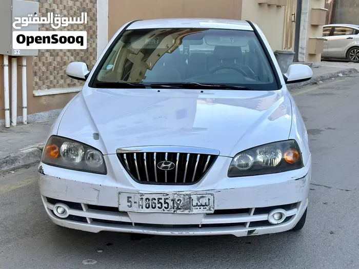 Hyundai Avante 2005 photo 4