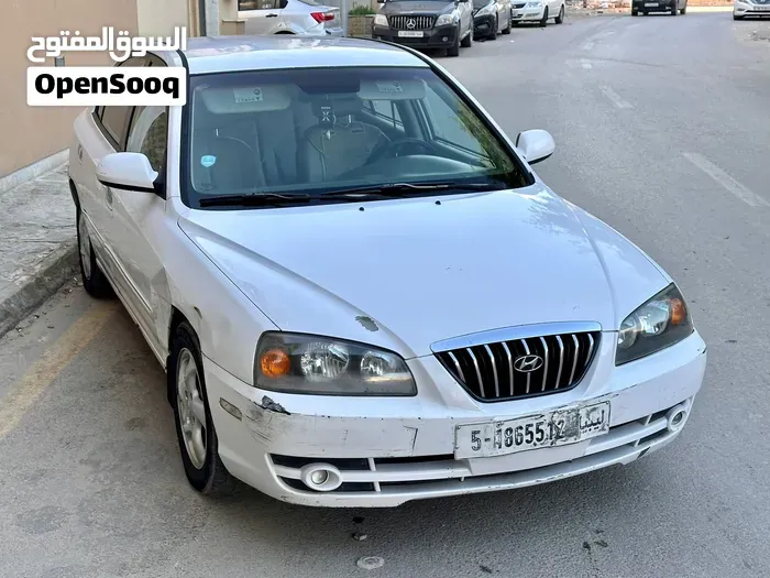 Hyundai Avante 2005 photo 3
