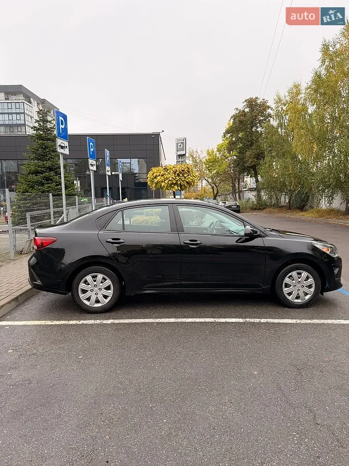 Kia Rio 2021 photo 5
