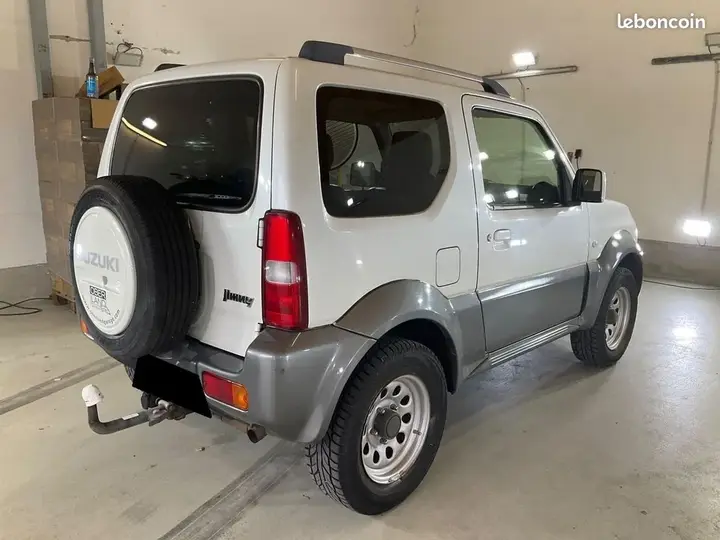 Suzuki Jimny 2014 photo 5