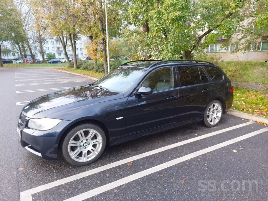 BMW E91 2008 photo 4