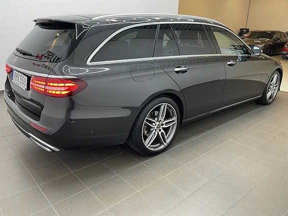Mercedes-Benz E220 D 2022 photo 3