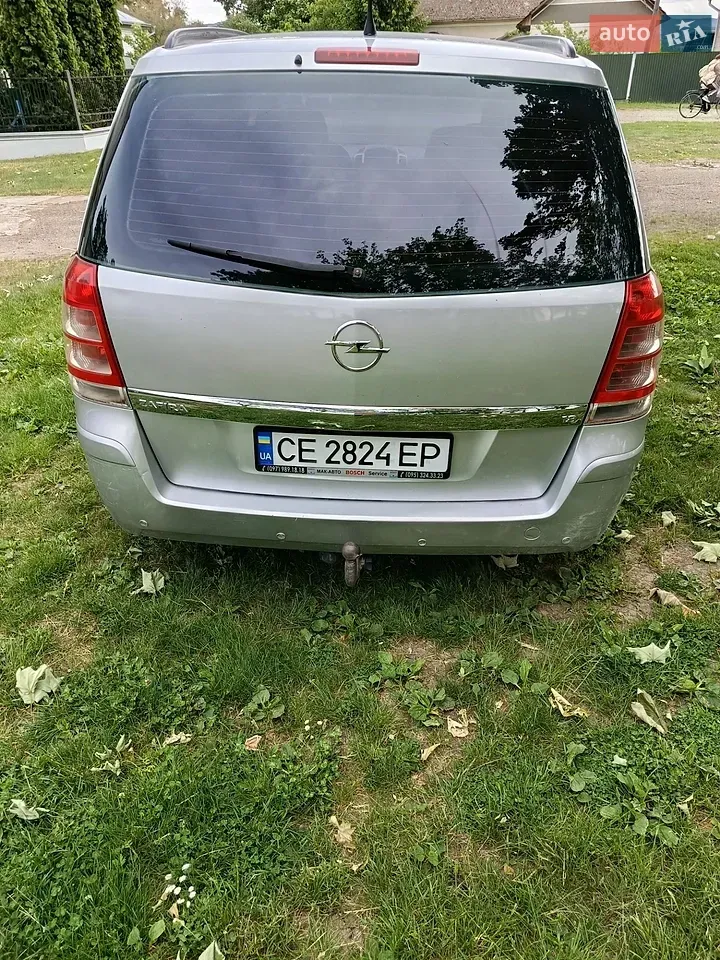 Opel Zafira 2008 photo 4