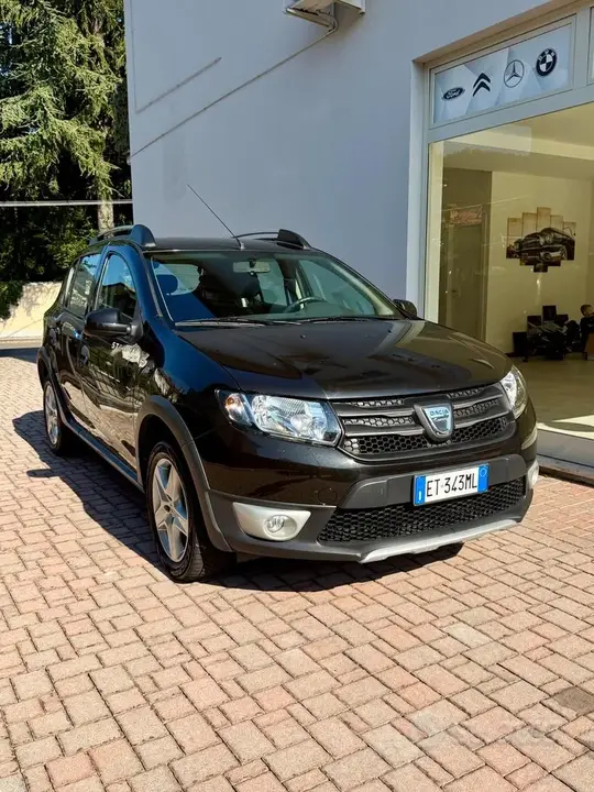 Dacia Sandero Stepway 2013 photo 4