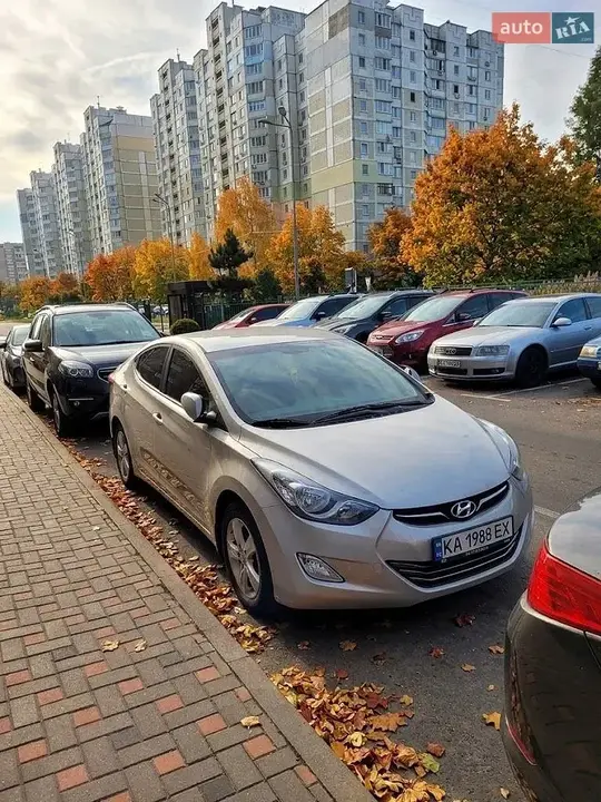 Hyundai Elantra 2012 photo 5