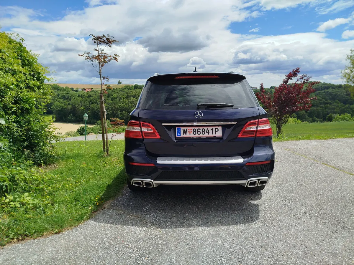 Mercedes-Benz M-Class 2013 photo 3
