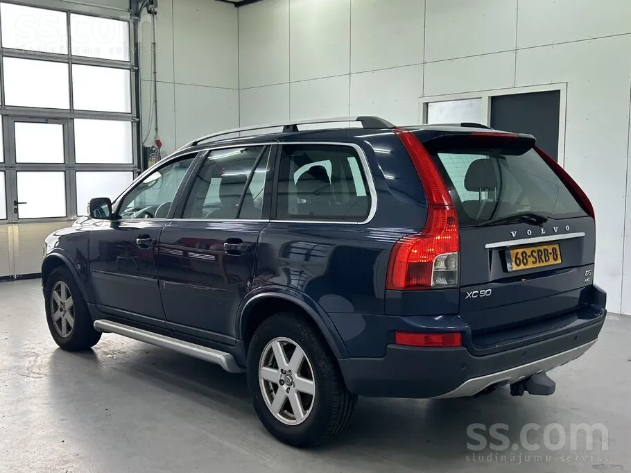 Volvo Xc90 2011 photo 2