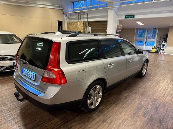 Volvo V70 2008 photo 3