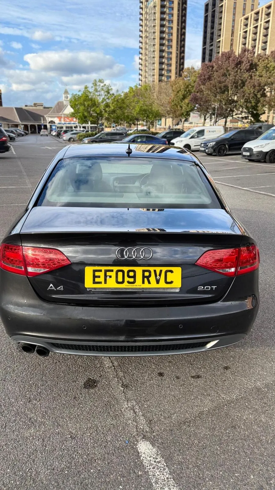 Audi A4 2009 photo 4