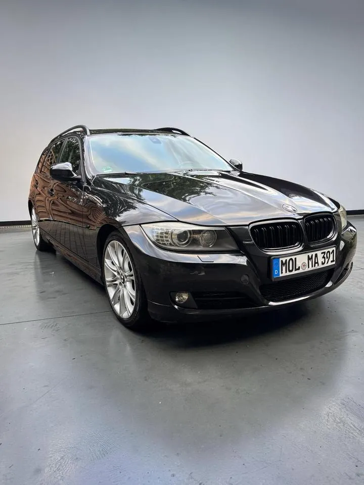 BMW 320I Touring