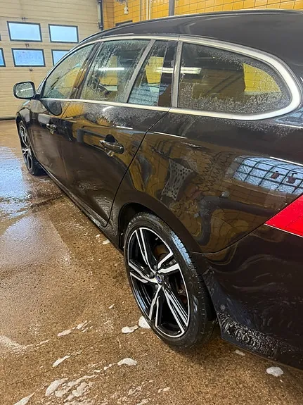 Volvo V60 2017 photo 4
