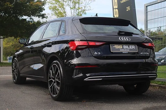 Audi A3 2022 photo 3