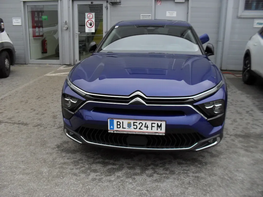 Citroen C5 X 2022 photo 2