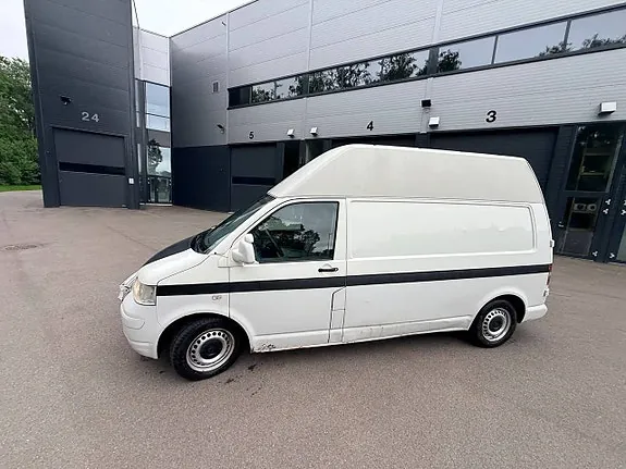 Volkswagen Transporter 2009 photo 3