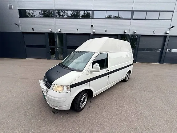 Volkswagen Transporter 2009 photo 2