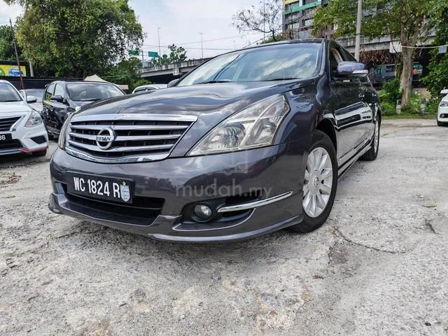 Nissan Teana
