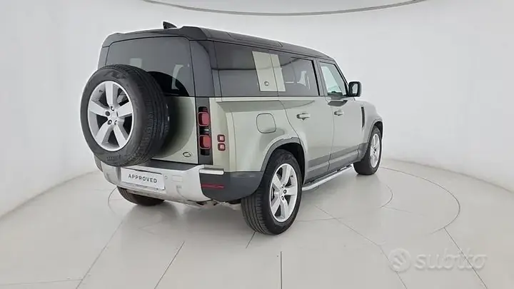 Land Rover Defender 2020 photo 2
