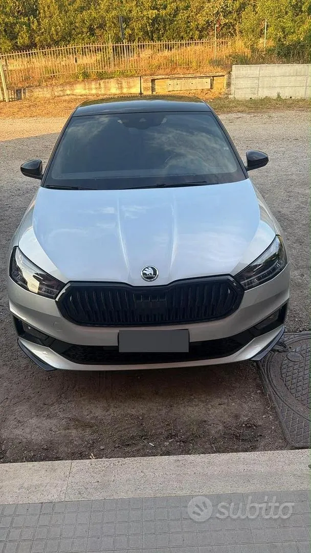 Skoda Fabia 2022 photo 3