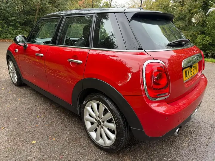 Mini Hatch 2016 photo 5