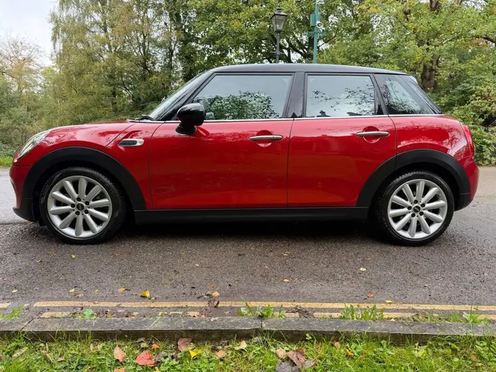Mini Hatch 2016 photo 4