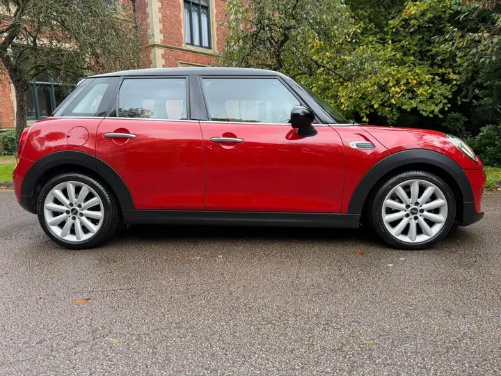Mini Hatch 2016 photo 3