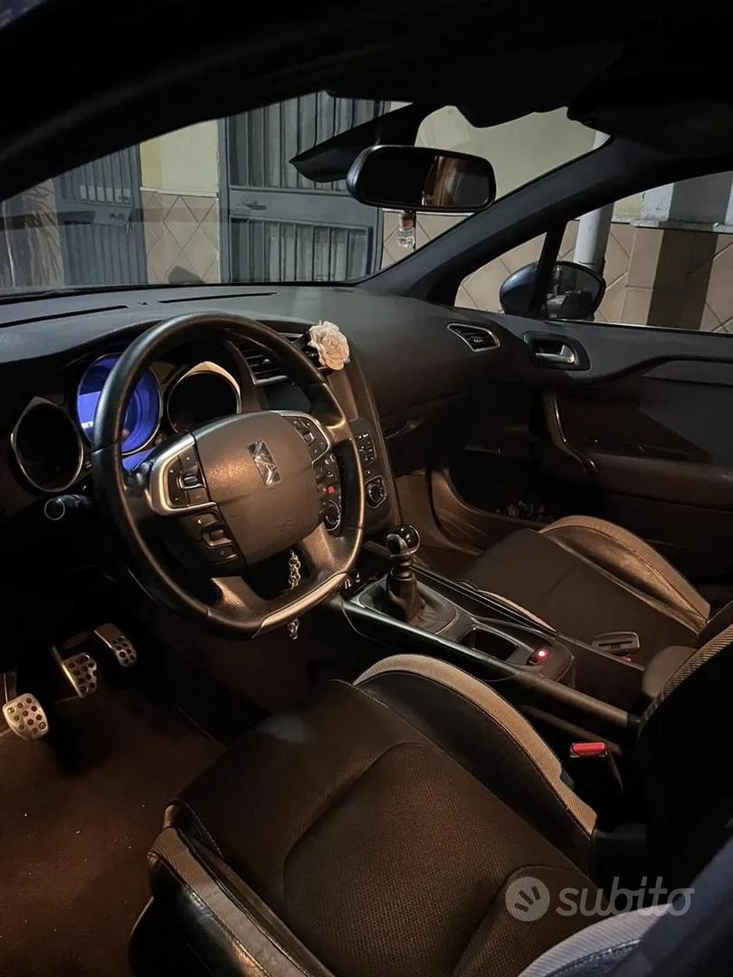 Citroen Ds4 2012 photo 3