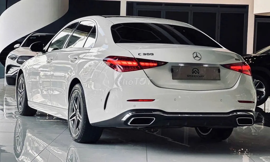 Mercedes-Benz C-Class 2022 photo 4