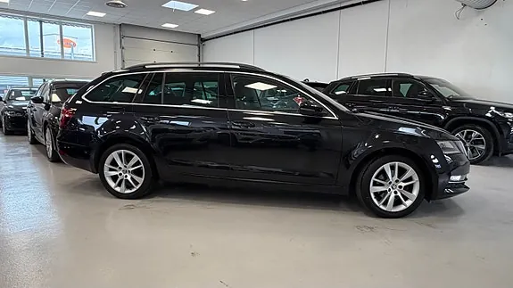 Skoda Octavia 2018 photo 4