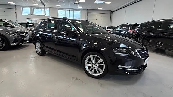 Skoda Octavia 2018 photo 2