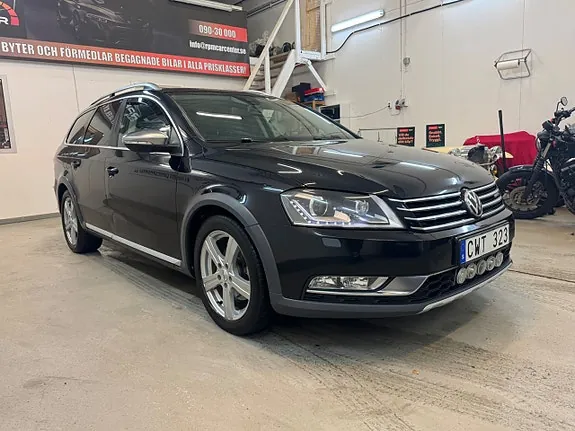 Volkswagen Passat Alltrack 2012 photo 2