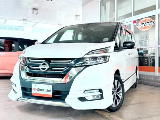 Nissan Serena 2017 photo 2