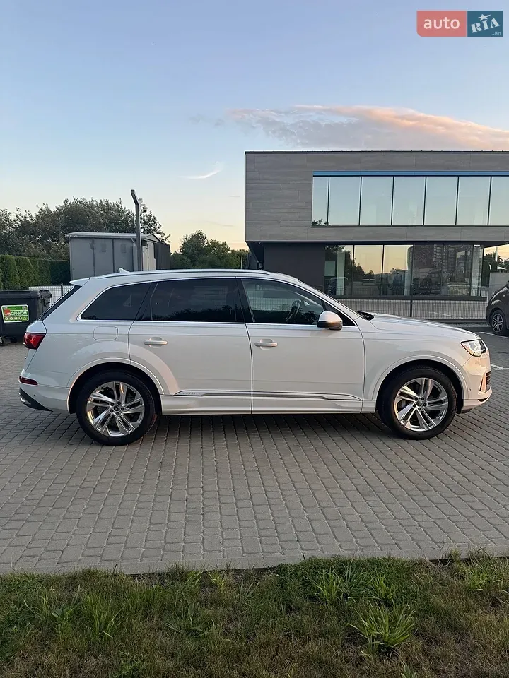 Audi Q7 2020 photo 3