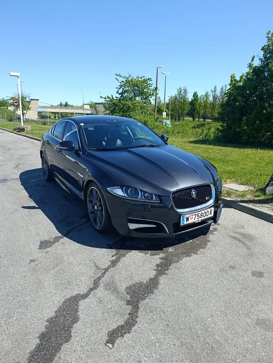 Jaguar Xf 2013 photo 2