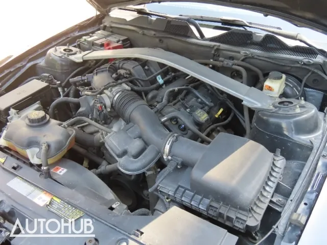 Ford Mustang 2011 photo 5