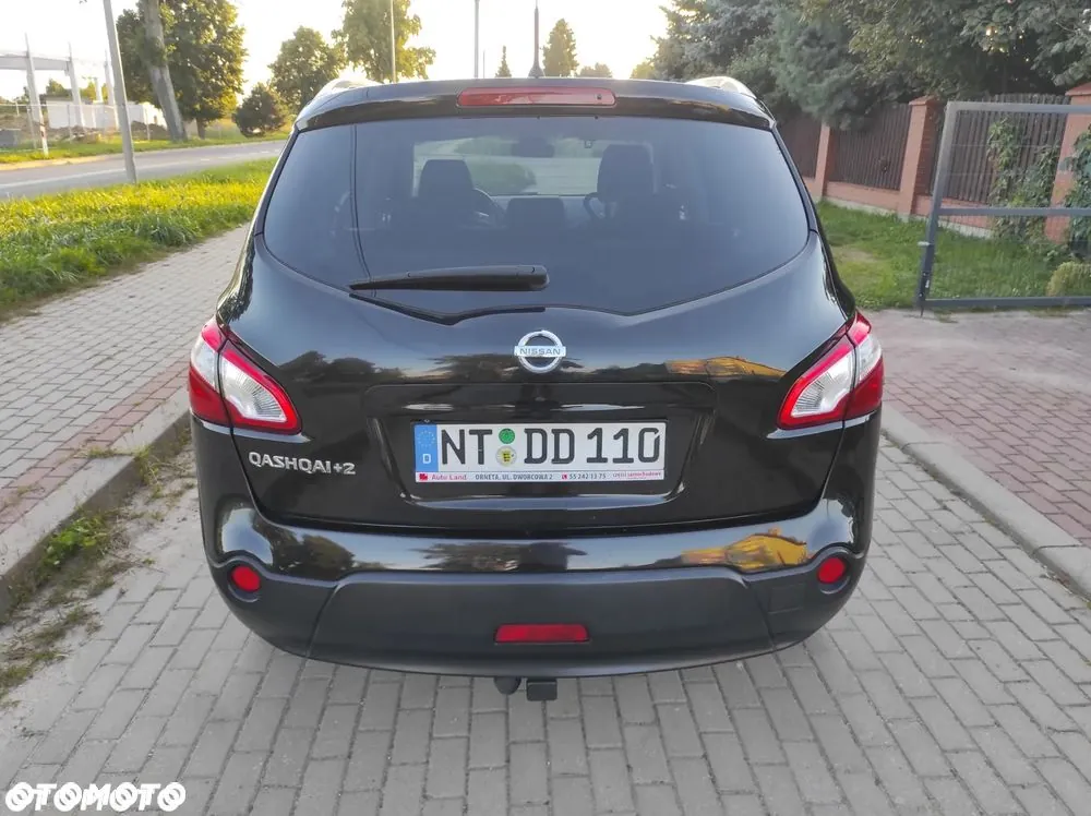 Nissan Qashqai+2 2010 photo 2
