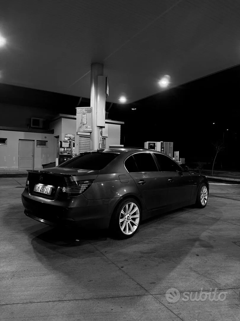 BMW 530Xd 2006 photo 2