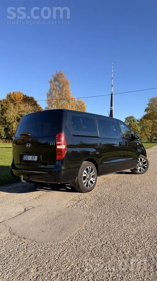 Hyundai H-1 Starex 2011 photo 3