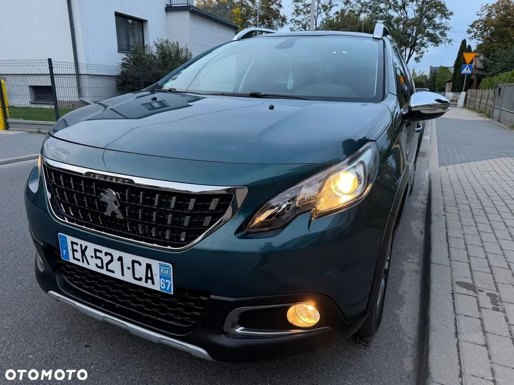 Peugeot 2008 2017 photo 2