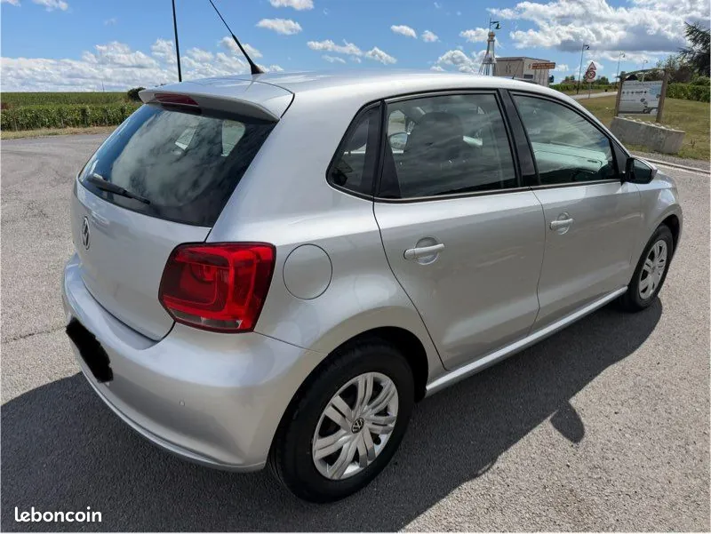 Volkswagen Polo 2011 photo 5