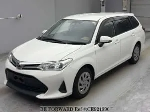 Toyota Corolla Fielder 2021 photo 2