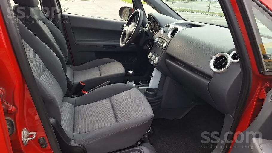 Mitsubishi Colt 2006 photo 5