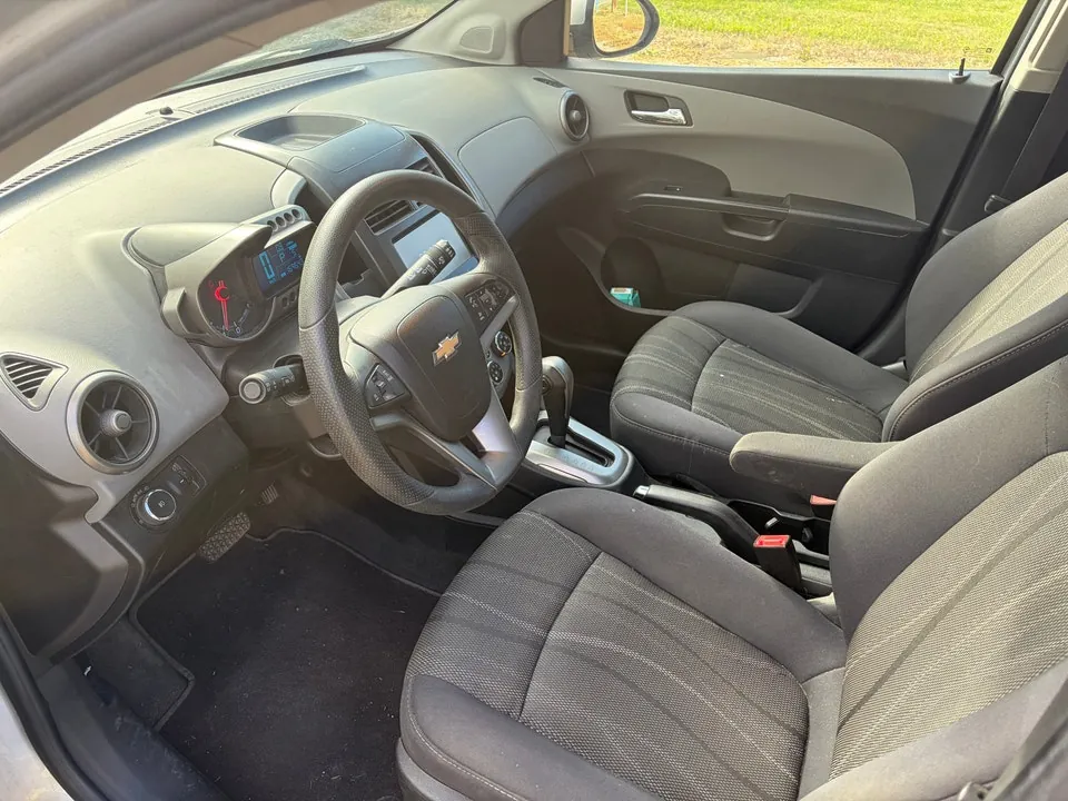 Chevrolet Sonic 2015 photo 4