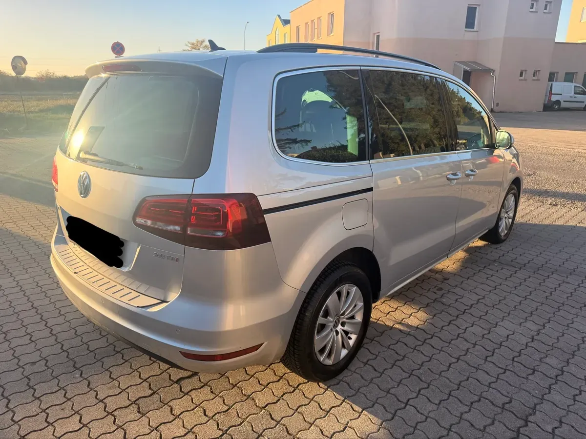 Volkswagen Sharan 2017 photo 3